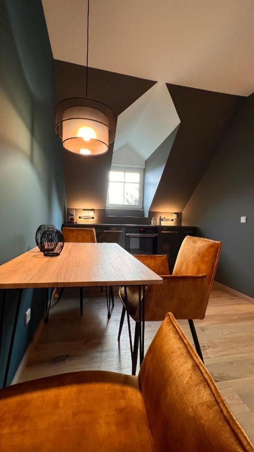 H-85 Suites Level 5/10 Koblenz  Bagian luar foto