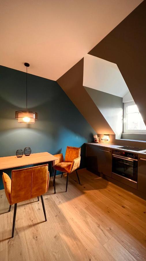 H-85 Suites Level 5/10 Koblenz  Bagian luar foto