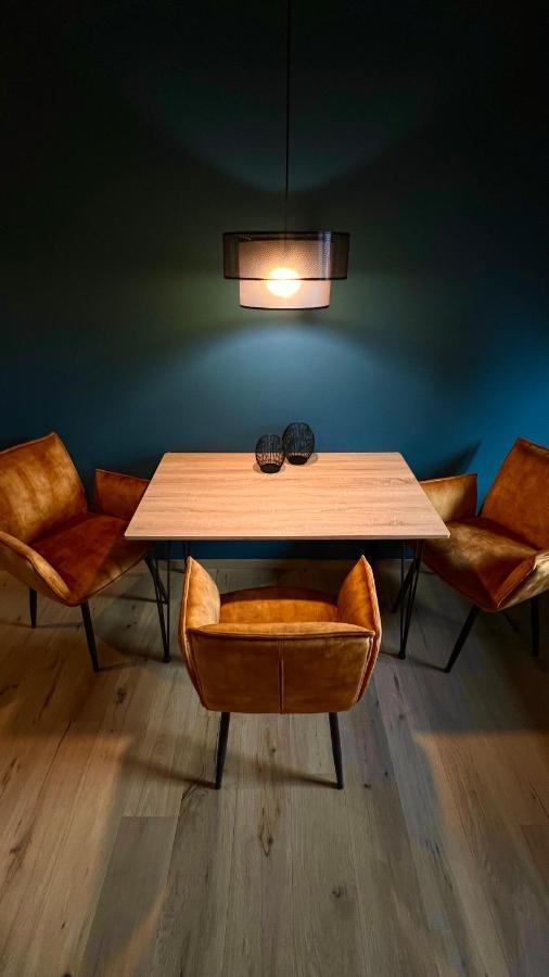 H-85 Suites Level 5/10 Koblenz  Bagian luar foto