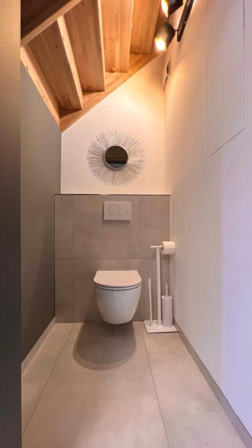 H-85 Suites Level 5/10 Koblenz  Bagian luar foto