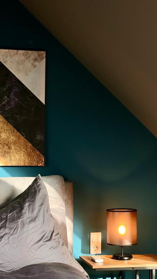 H-85 Suites Level 5/10 Koblenz  Bagian luar foto